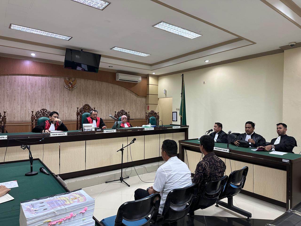 Merasa Dijadikan Kambing Hitam dalam Kasus Lahan Fiktif, Honorer Asisten Bagian Rumah Tangga Pemkab Tanbu Sampaikan Eksepsi